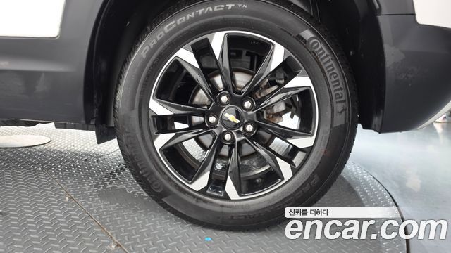 Chevrolet Korea Trailblazer 2022 — photo 7