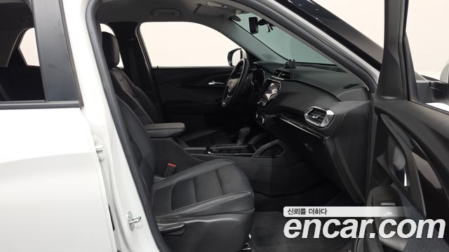 Chevrolet Korea Trailblazer 2022 — photo 16