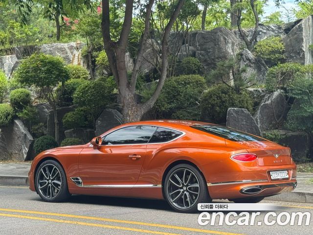 Bentley Continental 2018 — photo 4