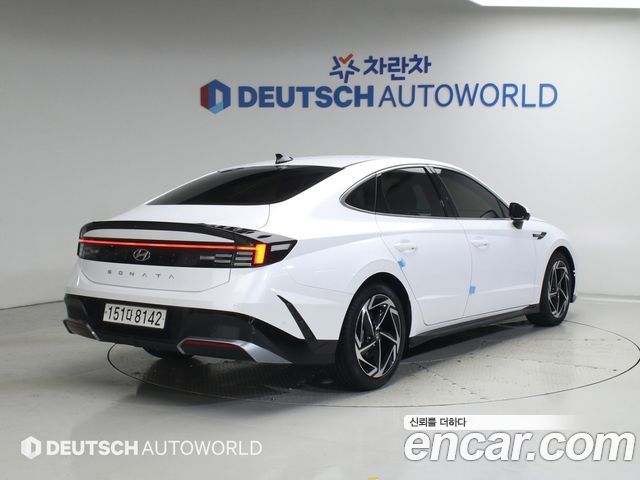 Hyundai Sonata 2025 — photo 2