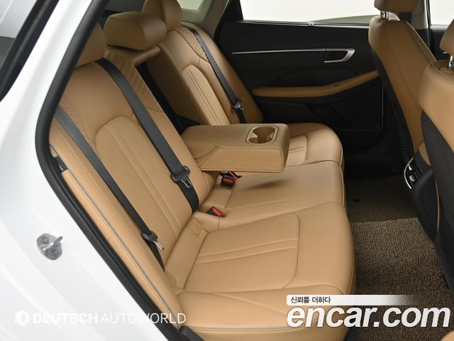 Hyundai Sonata 2025 — photo 12