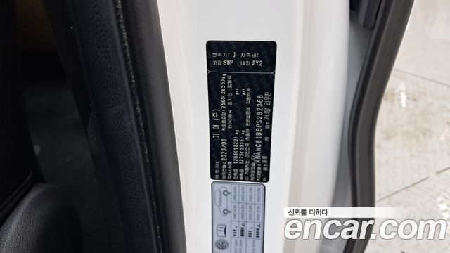 Kia Canival 2023 — photo 34