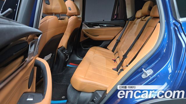 BMW X3 2019 — photo 18