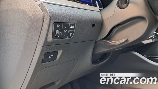 Kia K5 2023 — photo 20