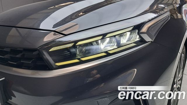 Kia K3 2022 — photo 8