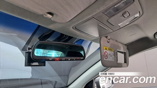 Kia K3 2022 — photo 27