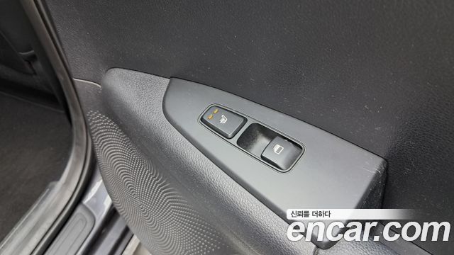 Kia K3 2022 — photo 28