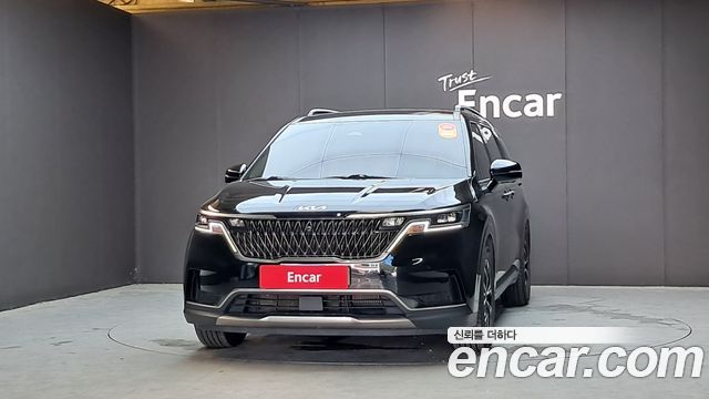 Kia Canival 2023 — photo 3