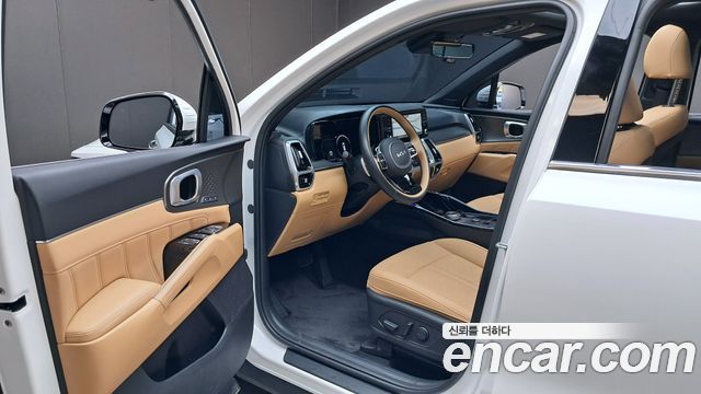 Kia Sorento 2023 — photo 13