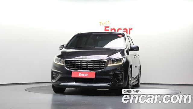 Kia Canival 2019 — photo 3