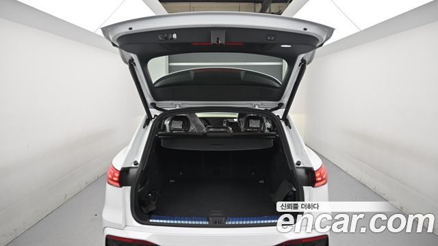Audi Q5 2025 — photo 20