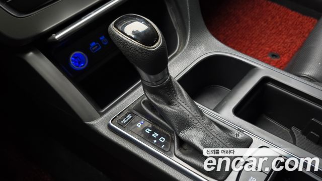 Hyundai Sonata 2015 — photo 12