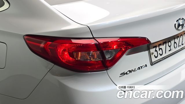 Hyundai Sonata 2015 — photo 9