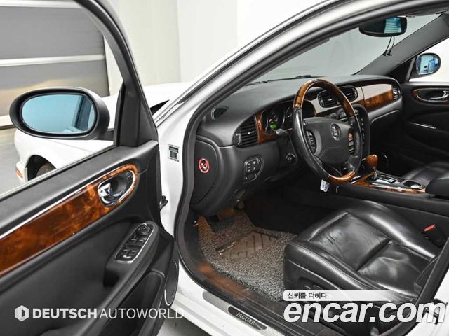Jaguar XJ-8 2005 — photo 11