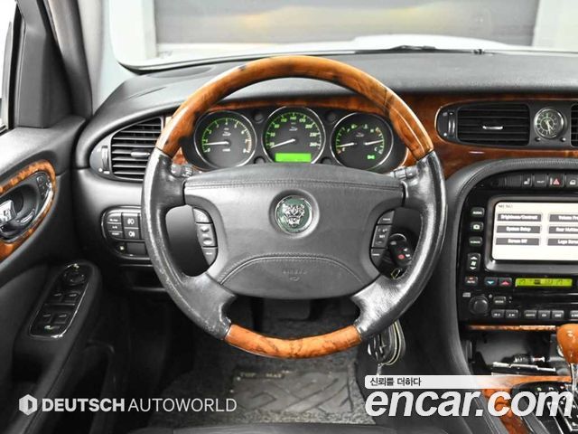 Jaguar XJ-8 2005 — photo 13