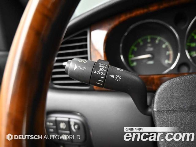 Jaguar XJ-8 2005 — photo 18
