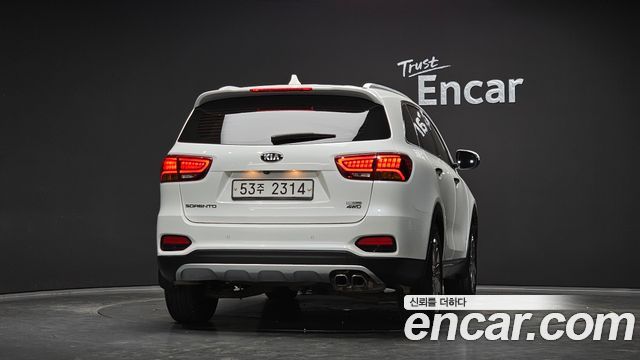 Kia Sorento 2018 — photo 4