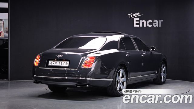 Bentley Mulsanne 2016 — photo 2