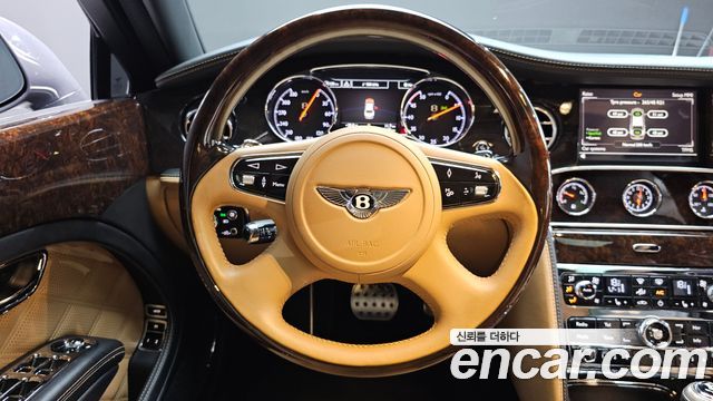 Bentley Mulsanne 2016 — photo 12
