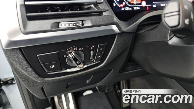 BMW X4 2024 — photo 28