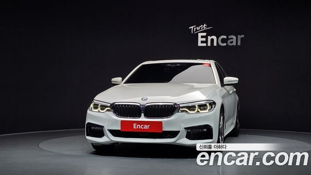 BMW 5-Series 2018 — photo 3
