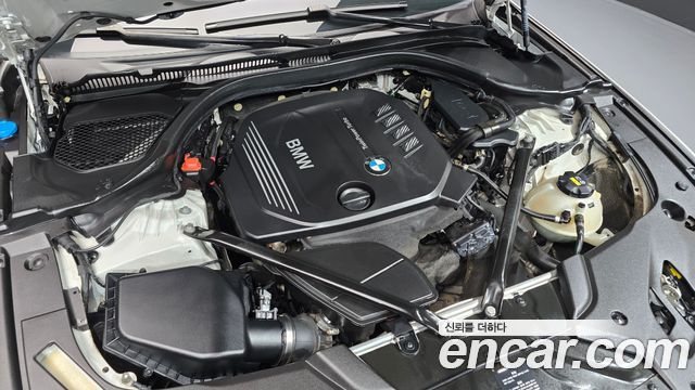 BMW 5-Series 2018 — photo 6