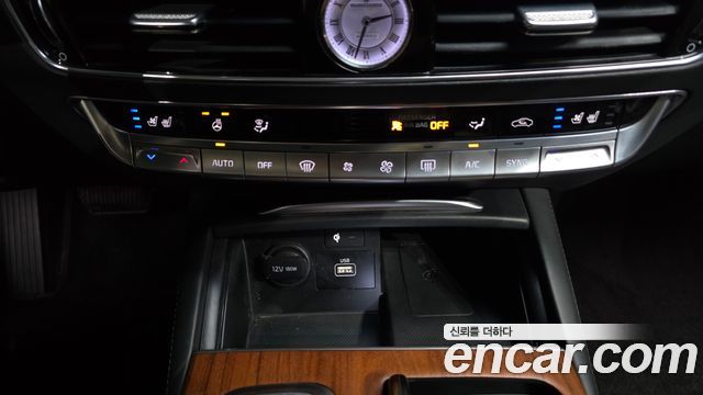 Kia K9 2019 — photo 26