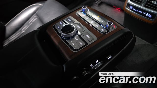 Kia K9 2019 — photo 35