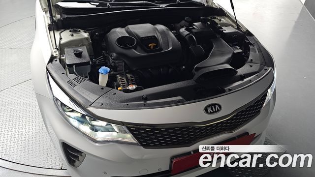 Kia K5 2018 — photo 6