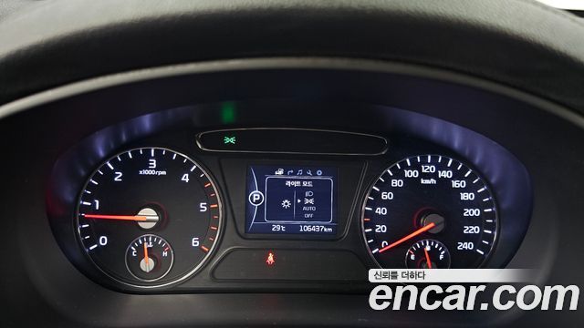 Kia Sorento 2017 — photo 8
