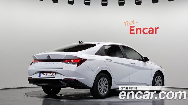 Hyundai AVANTE 2021 — photo 2