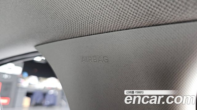 Hyundai AVANTE 2021 — photo 28