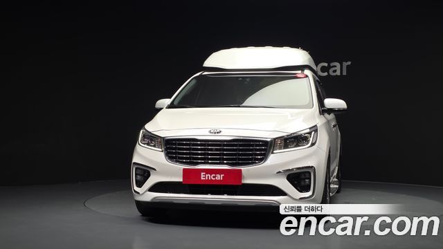 Kia Canival 2019 — photo 3