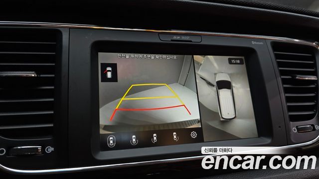 Kia Canival 2019 — photo 15