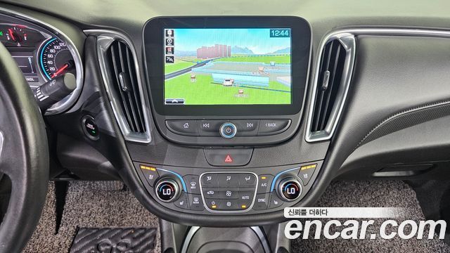 Chevrolet Korea Malibu 2018 — photo 16