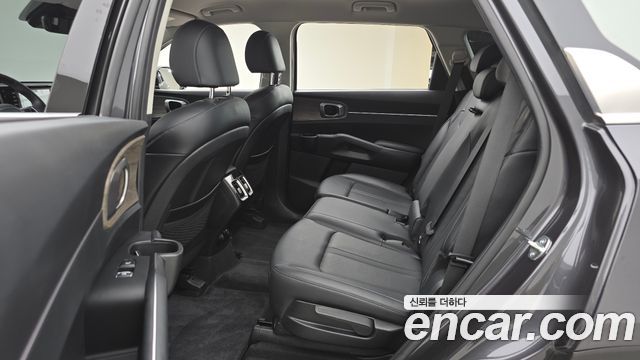 Kia Sorento 2023 — photo 20