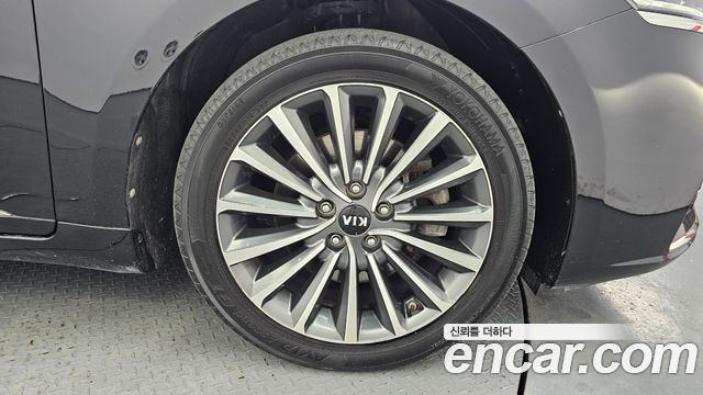 Kia K7 2016 — photo 5