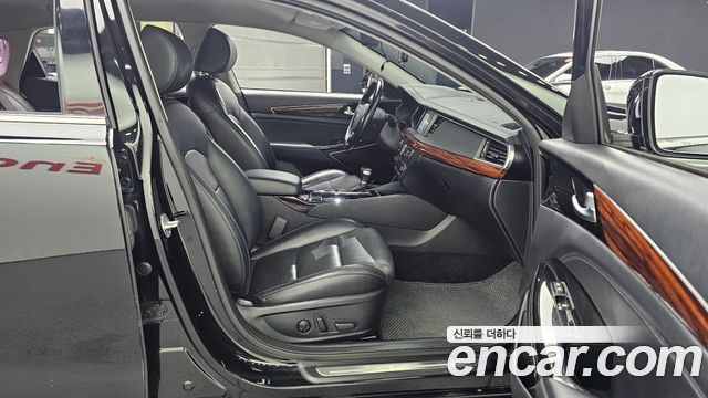 Kia K7 2016 — photo 11
