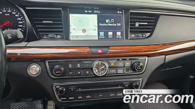 Kia K7 2016 — photo 14