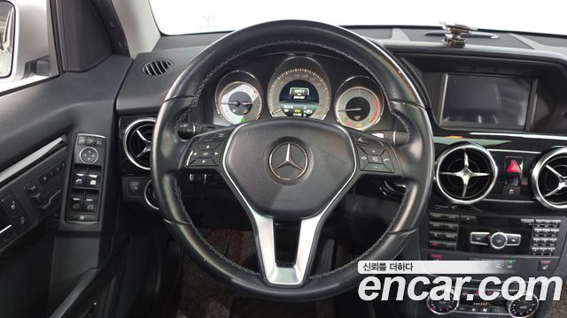 Mercedes-Benz GLK-Class 2014 — photo 12