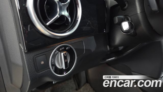 Mercedes-Benz GLK-Class 2014 — photo 20