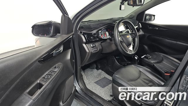 Chevrolet Korea Spark 2018 — photo 13