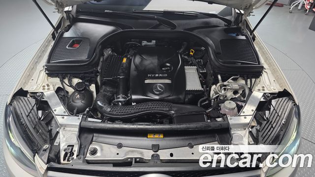 Mercedes-Benz GLC-Class 2019 — photo 6