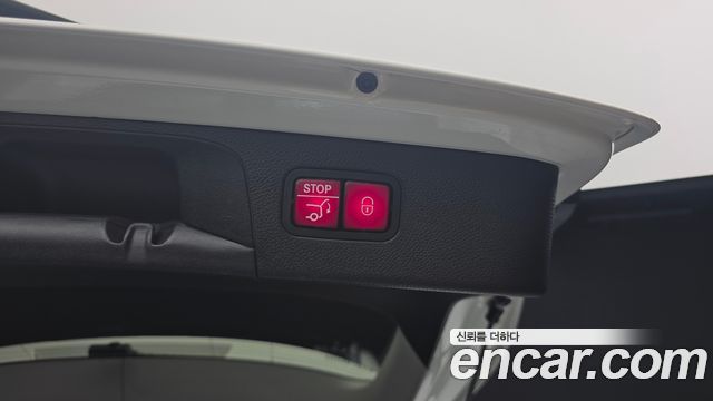 Mercedes-Benz GLC-Class 2019 — photo 20