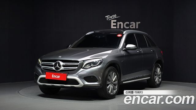 Mercedes-Benz GLC-Class 2019 — photo 1