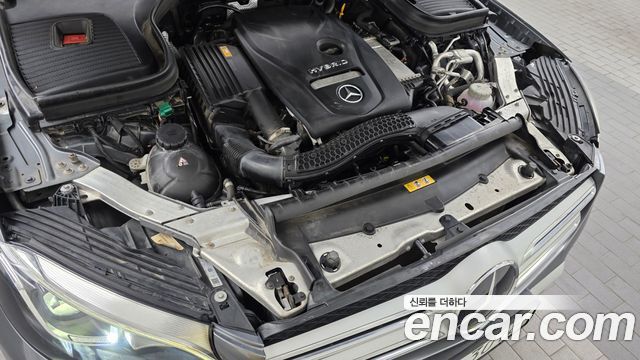 Mercedes-Benz GLC-Class 2019 — photo 6
