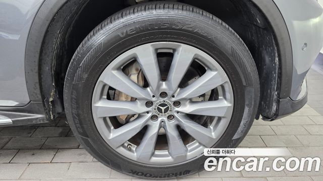 Mercedes-Benz GLC-Class 2019 — photo 7