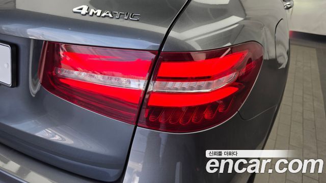 Mercedes-Benz GLC-Class 2019 — photo 9