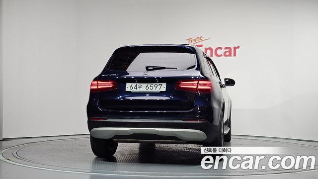 Mercedes-Benz GLC-Class 2019 — photo 4