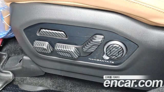 Hyundai Santafe 2024 — photo 26